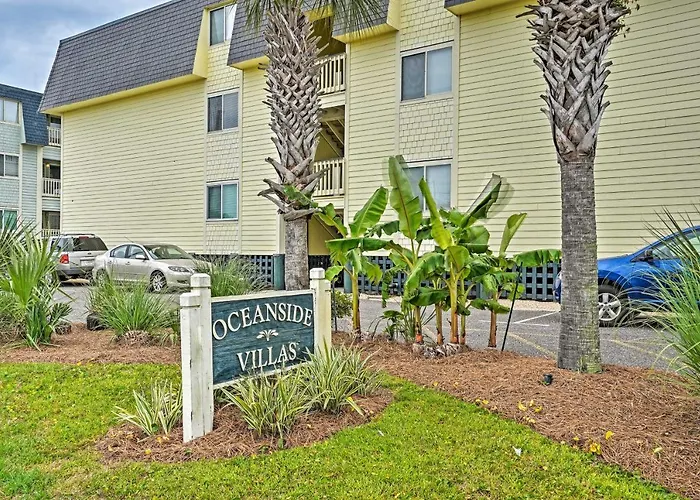 Walk To Beach: Isle Of Palms Condo W/ Pool Access!