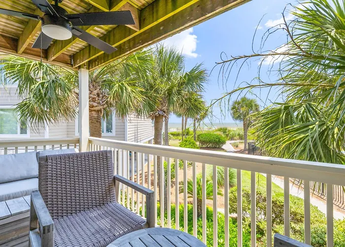 New Listing! Seagrove Villa 3A - Luxurious Ocean View!